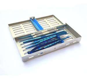 Kit chirurgical orthodontique de base, instruments dentaires, kit revêtu de titane par Grip Surgical - Product Image 1