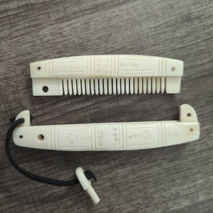 Peigne à cheveux en os nordique de qualité supérieure, réplique authentique de style musée, fait main, médiéval, viking, prix de gros compétitif - Product Image 3