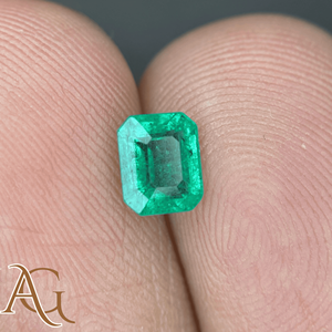 Esmeralda Zambiana Natural Octogonal de Buen Color, Gema Cuadrada para Joyería, Gema Suelta 0.6 - Product Image 2