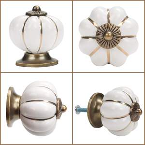 Bouton de tiroir en céramique cannelé couleur crème avec finition laiton poli, quincaillerie classique pour armoire - Product Image 5