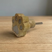 Poignée de meuble et bouton de placard en résine et bois, motif patte moderne, design écologique et durable pour tiroir de cuisine