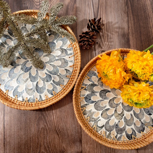 Produits les plus vendus Plateau en rotin avec incrustation de nacre Base en bois Plateau de service pour le petit déjeuner Vente en gros du Vietnam - Product Image 3