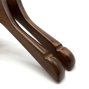 Perchas de Madera Modernas de Buena Calidad para Mujer con Logotipo Personalizado para Tiendas de Ropa y Uso en el Armario del Hogar - Perchas Resistentes - Product Image 3