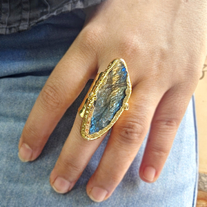 Luxury statement <b>ring</b> uneven shape multi fire <b>labradorite</b> rough stone <b>ring</b> brass 18k gold plated hammered texture band <b>rings</b> - Product Image 5