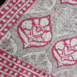 ผ้านวมกันธาพิมพ์ลายดอกไม้ชาติพันธุ์ฤดูหนาว - Product Image 1