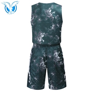 Fabricante de Uniformes de Baloncesto Personalizados al por Mayor, Ropa Deportiva Sublimada para Equipos de Baloncesto, Marca Privada OEM - Product Image 3