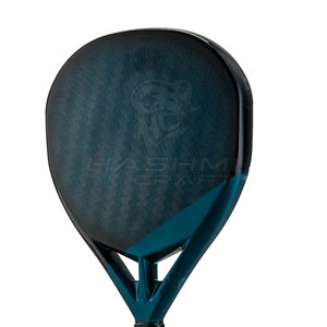 Pala de tenis con forma aerodinámica y superficie lisa para una respuesta rápida y un control preciso de la pelota - Product Image 4