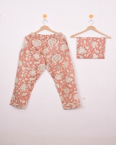 Ensemble de pyjamas en coton imprimé à la main de Jaipur, style vintage, boutonné, respirant, pour l'été - Product Image 4