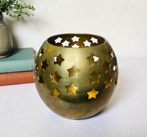 High Quality Eco-Friendly Durable Unique Iron Metal <b>Tealight</b> <b>Holder</b> Empty Festival Christmas Decorations Home Office Table Top - Product Image 6