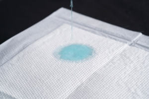 Hongda sprei tahan air sekali pakai, standar medis penyerap Super lembut 5 lapisan langsung pabrik untuk perawatan orang tua - Product Image 5