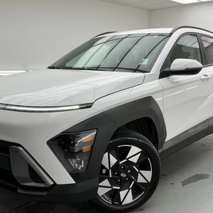 Hyundai Kona SEL 2025 de Lujo, Confort y Navegación, SUV - Product Image 1
