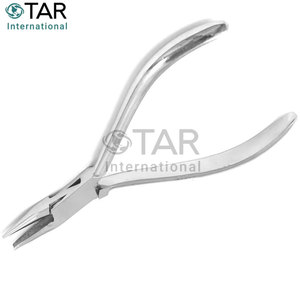 Pince orthodontique Schwarz en acier inoxydable pour usage dentaire professionnel – Instruments médicaux pour applications orthodontiques - Product Image 3