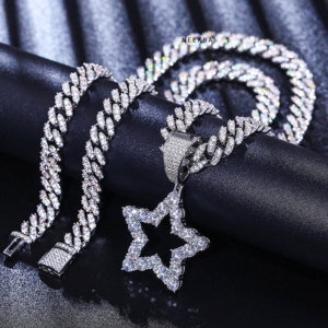 925 Silver Moissanite Hollow Star Pendant - Premium Artisan Jewelry, Premium Finish Iced Diamond Pendant, Unisex Hiphop Pendant - Product Image 3