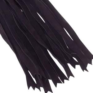 Flogger de cuero de oveja hecho a mano con mango grueso, hebilla de acero, correa de muñeca de 2.5 cm de ancho con estampado por transferencia térmica para control. - Product Image 3