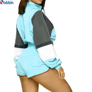 Ensemble court personnalisé pour femme, style streetwear, respirant, coupe-vent, grande taille, en nylon léger imprimé, pour le printemps et l'été - Product Image 3