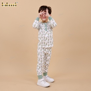 Ensemble de détente pour garçon en coton 100% tricoté Forest Sprig Eco, vêtements pour enfants smockés en gros - BC1418 - Product Image 5