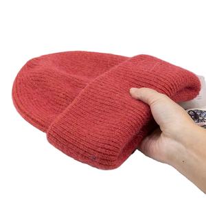 Gorros de esquí cálidos de invierno para hombres y mujeres, gorros de punto de Color sólido a la moda, gorros elásticos de Hip Hop, gorros suaves para negocios en la playa - Product Image 2