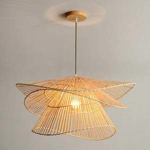 Luces colgantes de bambú de tamaño pequeño hechas a mano, instalación de techo de hotel decorativa para el hogar, precio de fábrica de Vietnam - Product Image 1