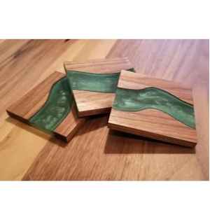 Sous-verres et sets de table classiques en bois et résine époxy – Décoration élégante pour la maison ou le bureau - Product Image 1