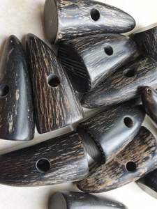 Toggles de cuerno de búfalo para ropa, tamaños surtidos, cuentas de hueso de búfalo, decoración de logotipo, abrigo, Tiendas de Cuentas, diseñadores de joyería - Product Image 4