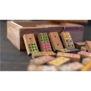 Juego de Dominó de Madera Natural de Lujo en Caja de Madera, Puntos de Colores Impresos Personalizados, Juego de Mesa de Madera Tradicional para Adultos, Regalo - Product Image 3