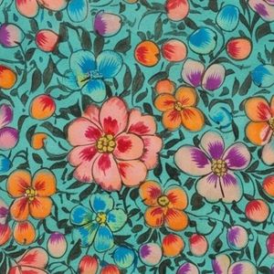 Caja de Joyería Premium con Estampado Floral, Forma Ovalada y Cúbica, Tapas de Estilo Tradicional para Almacenamiento de Joyas - Product Image 5