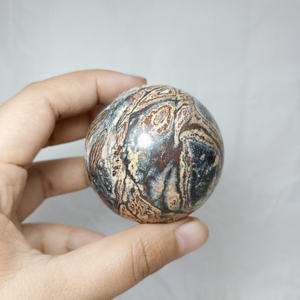 Vente en gros de pierres précieuses naturelles d'Indonésie Batik Jasper Sphère de cristal de guérison artisanale de haute qualité 5cm Technique polie - Product Image 6