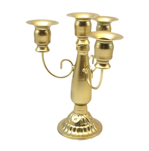 Porte-bougie moderne en fil d'or géométrique à 3 compartiments avec design d'anneaux entrelacés, disponible à prix de gros pour les décorations d'intérieur. - Product Image 3