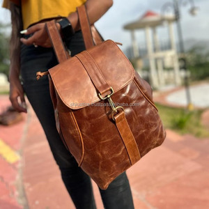 Mochila de cuero crujiente de grano completo de nuevo diseño, mochila multiusos de estilo Vintage, gran oferta, bolso de cuero Real, producto a granel al por mayor - Product Image 2