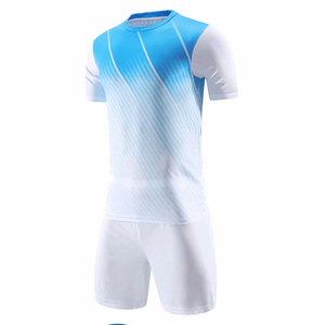 เครื่องแบบฟุตบอลผ้าโพลีเอสเตอร์100% - Product Image 2