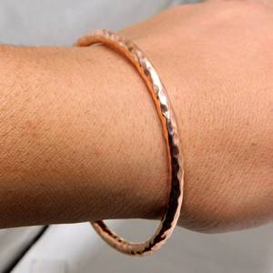 Belladec Hand Hammered Red <b>Copper</b> <b>Bangle</b> Bracelet Classic Minimalist Round Cuff Elegant Artisan Jewelry Women's <b>Bangles</b> - Product Image 6