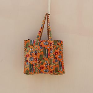 Bolsa de Mano Acolchada Estampada 100% Algodón al por Mayor con Estampado Floral y de Cactus, Ligera, para Compras y Uso Diario, con Asa Larga - Product Image 2