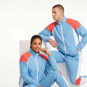 Ensembles de vêtements d'entreprise en gros, légers, en nylon, avec logo personnalisé, pour les programmes de voyage et les événements d'équipe en plein air - Product Image 4