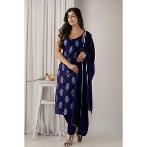 ATTRACTIVE RAYON FEUILLE IMPRIMÉ HAUT BAS AVEC DUPATTA BLEU MARINE - Product Image 1