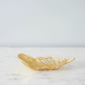 High Quality Aluminum Casted Small Size Leaf Shape Platter With Shiny Golden Finishing Indian Manufacturer - Product Image 2