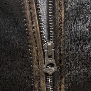 Chaquetas de cuero vacuno resistentes al agua de alta calidad para hombre / La mejor chaqueta de cuero vacuno para invierno con cremallera de alta calidad - Product Image 4