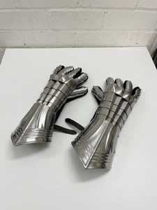 Gants de chevalier médiévaux en acier inoxydable, plaqués argent, style antique, armure de bras, objet de collection, artisanat d'art - Product Image 4