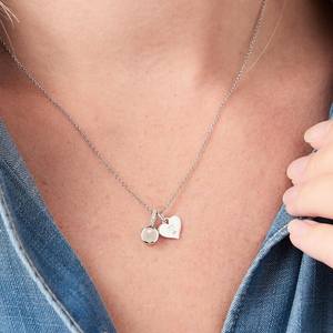 Collar con colgante de cristal de roca con inicial, plata de ley 925, collar con letra delicada, piedra de nacimiento de abril, regalo para mujer - Product Image 3