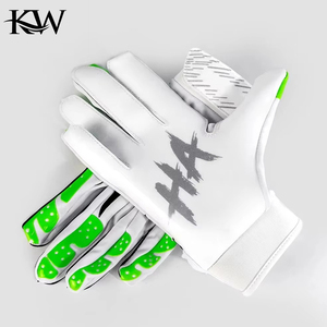 Gants de protection pour le football américain, nouvelle arrivée, design personnalisé, imprimé, cuir artificiel, imperméables, poignet réglable - Product Image 5