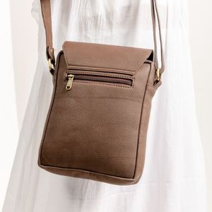 Bolsos cruzados de cuero genuino a la moda, de gran venta, para mujer, con cadena, de diseñador, de lujo, para viaje, bandolera. - Product Image 1