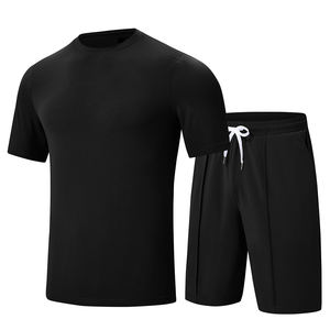 Ensemble de survêtement court respirant pour l'été, idéal pour l'entraînement et le fitness, de haute qualité, séchage rapide, pour homme (short et t-shirt) - Product Image 1