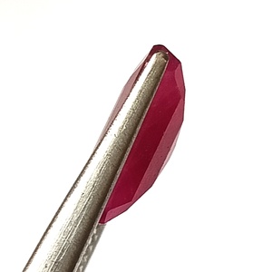 พลอยทับทิมแอฟริกันธรรมชาติ 8.50 กะรัต ทรงเหลี่ยมมรกต - Product Image 5