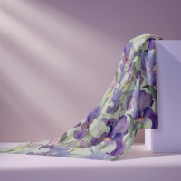 Nouveau Tissu Voile de Coton Imprimé Numérique Fleurs Violettes Léger et Tendance 2026 pour Robes et Vêtements Féminins