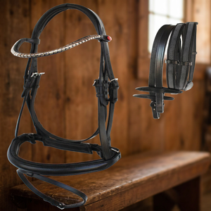 Brida Inglesa para Caballo Hecha a Mano en Cuero Negro con Diadema de Cristales Plateados y Pedrería - Product Image 6
