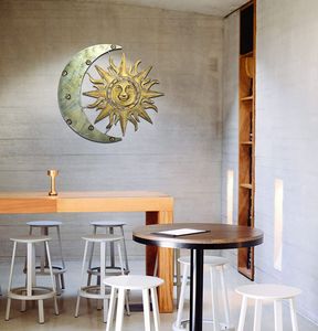 Décoration Murale Vintage en Fer Forgé Visage de Soleil, Artisanat Métallique, Décoration Intérieure, Art Mural Suspendu au Design Inédit - Product Image 1