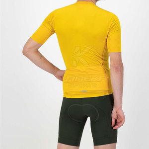 Maillot de sport en polyester léger, écologique et respirant avec une conception de coupe flexible pour la pratique sportive et les activités quotidiennes - Product Image 4