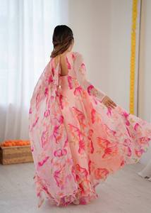 Robe en soie organza royale, robe en soie imprimée numériquement de qualité supérieure, robe élégante faite main, robe de créateur à manches longues avec dupatta et pantalon - Product Image 4