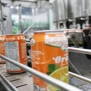 Nawon, la Mejor Marca de Jugos, Bebida de Jugo Puro de Durazno en Lata de 330 ml, Fábrica en Vietnam, Servicio OEM de Marca Privada, Muestra Gratuita - Product Image 4