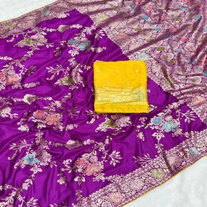 Sari VASTRA COTTAGE en Georgette Premium avec Blouse Contrastante Teinte à la Main, Collection Designer Style Bollywood pour Soirées - Product Image 3