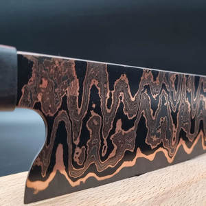 มีดครัวคุณภาพสูงทำจากเหล็กดามัสกัสผสมทองแดง พร้อมโครงสร้างแบบฟูลแทงและด้ามไม้ทนทานสำหรับการทำอาหารที่บ้าน - Product Image 3